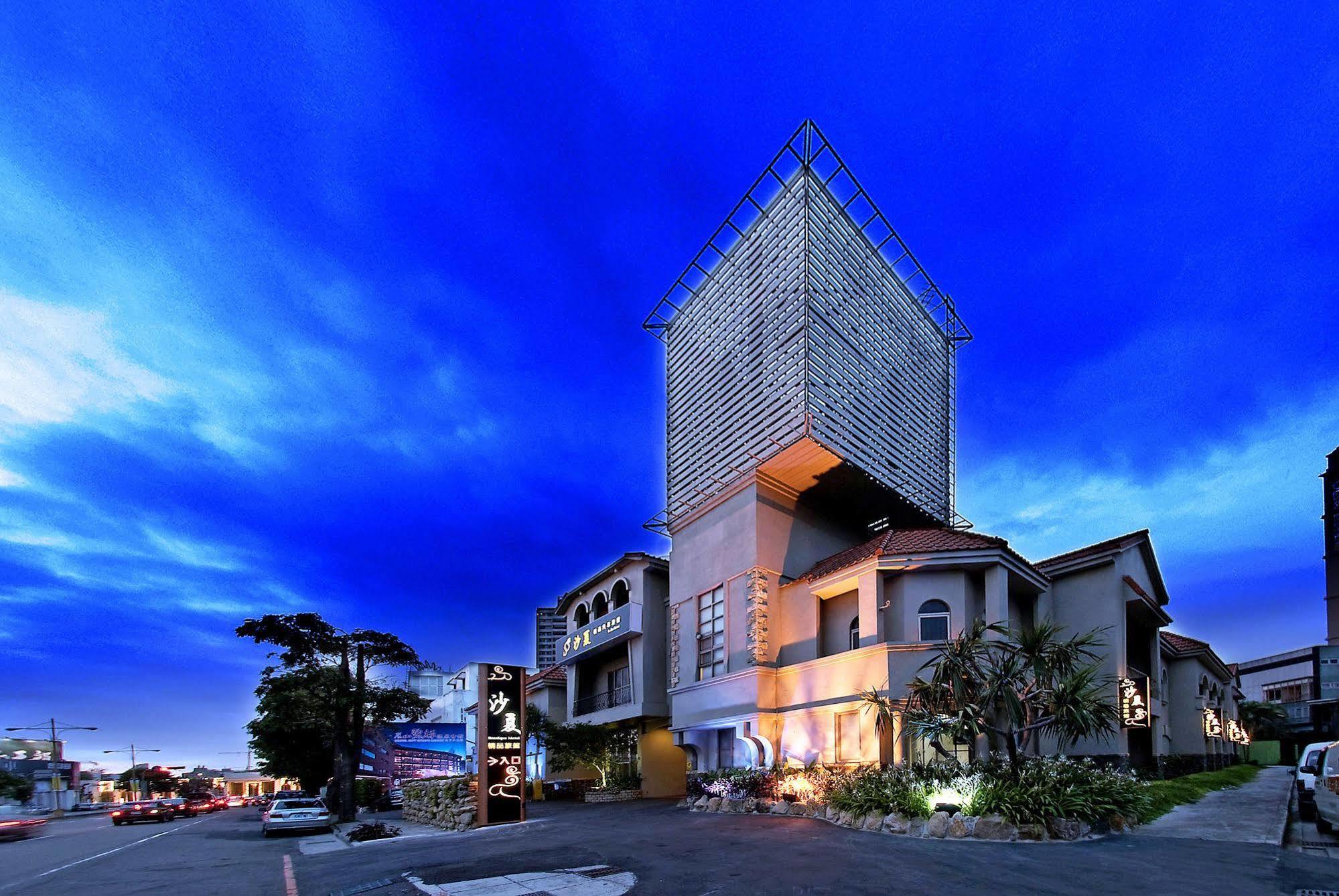 Sasha Motel Taichung Buitenkant foto